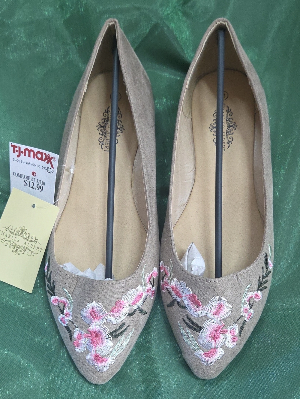 Charles Albert Taupe Pointed Flats with Pink & White Floral Embroidery sz 11 NWT